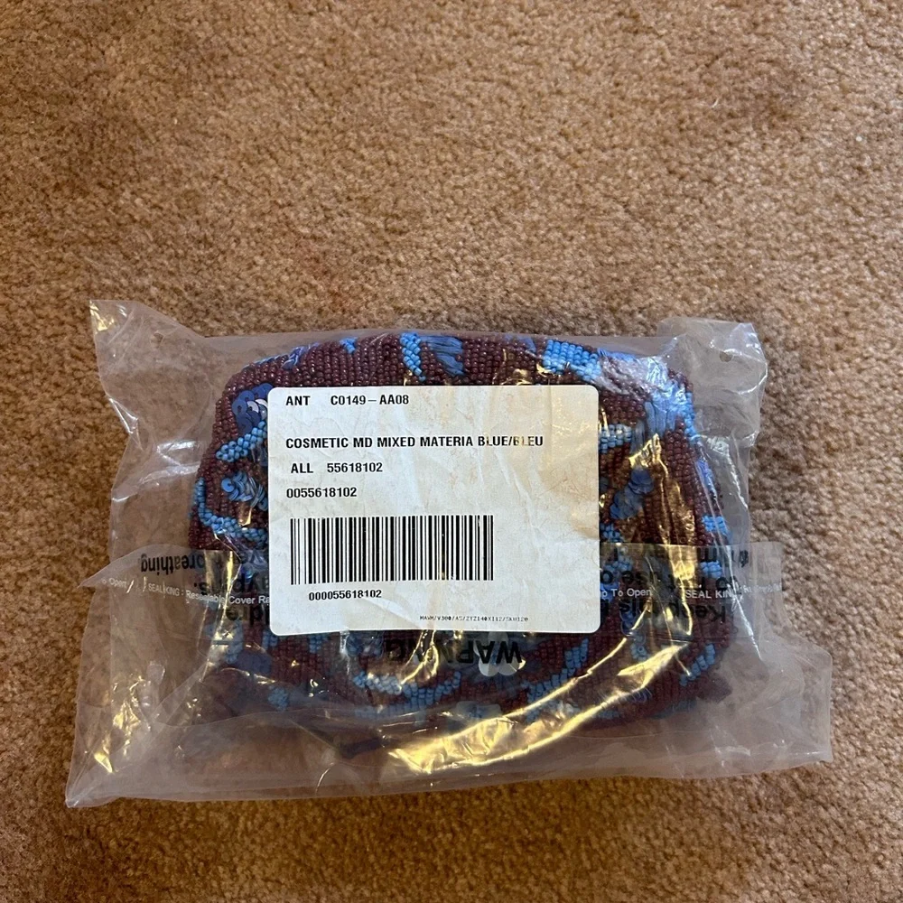 -SOLD- NWT anthropologie Beaded Cosmetic Bag - Picture 2 of 4